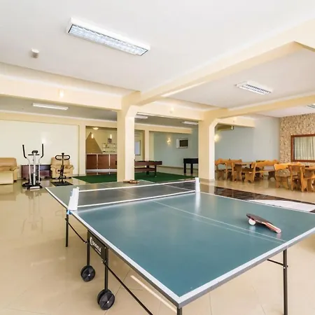 Vakantiehuis Ksenija - Six Bedroom With Pool Debeljak